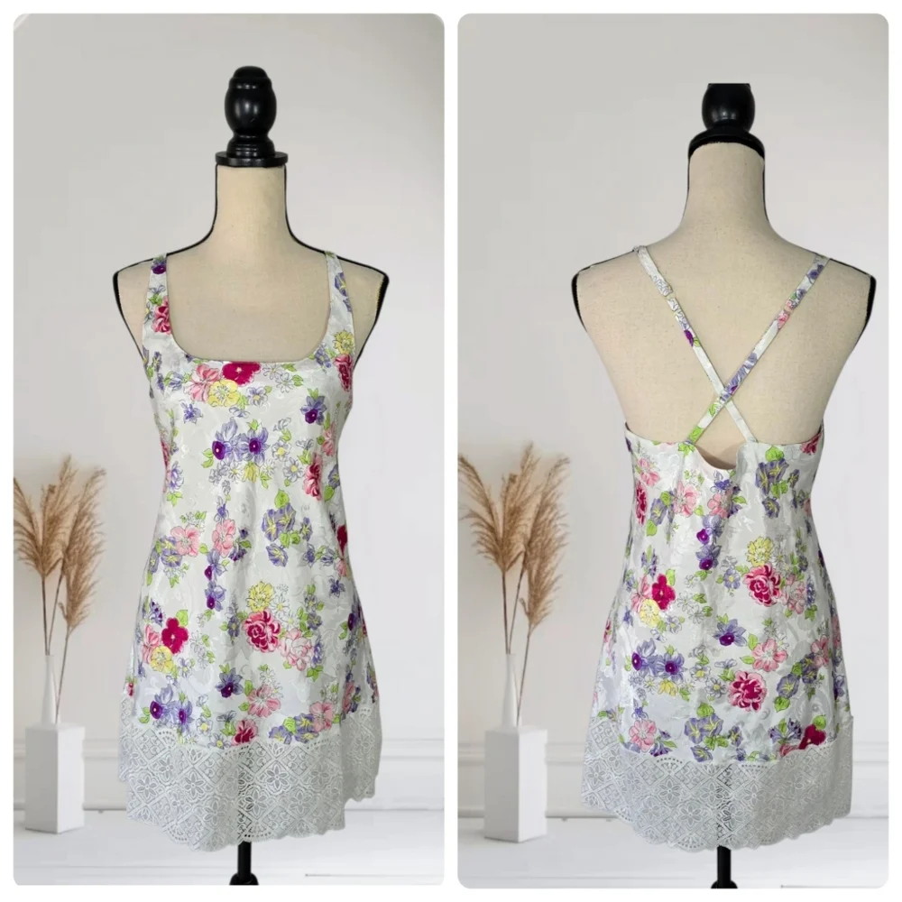 Vintage Victoria's Secret Gold Label Multi Floral Lace Chemise Nightgown Small